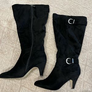 Wide-calf black suede boots. 9 1/2